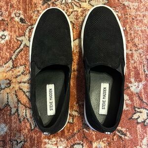 Steve Madden, Shoe, Size 9, Black & White, Slip-on.